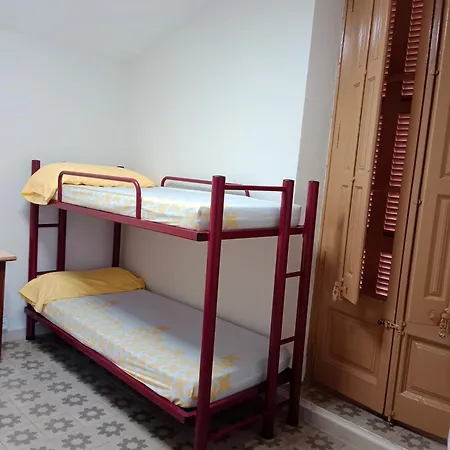 Xanascat Hostel Cabrera de Mar